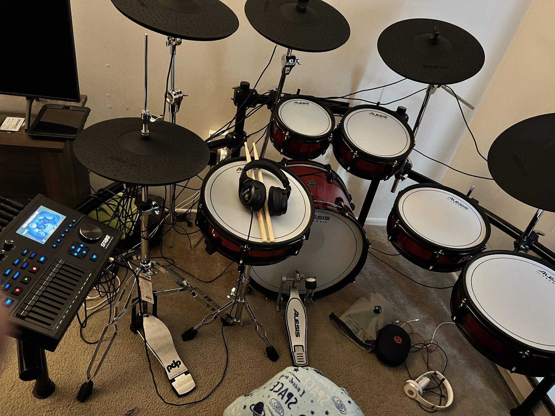 Alesis Strike Pro Special Edition 