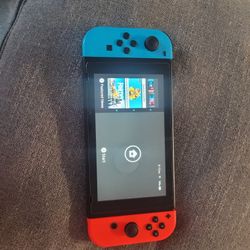 Nintendo Switch 