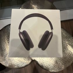 Apple AirPods Max Headphones 2nd Gen