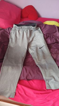 Nike joggers(boys)