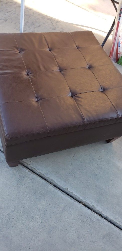 Storage Ottoman