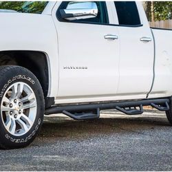Chevy Silverado 1500 Crew Cab 6.5' Bed ‘19-‘21 4.75" HS3 Series Wheel-to-Wheel Textured Matte Black Side Steps (HPG-003164) by Havoc Offroad®, 1 Pair.