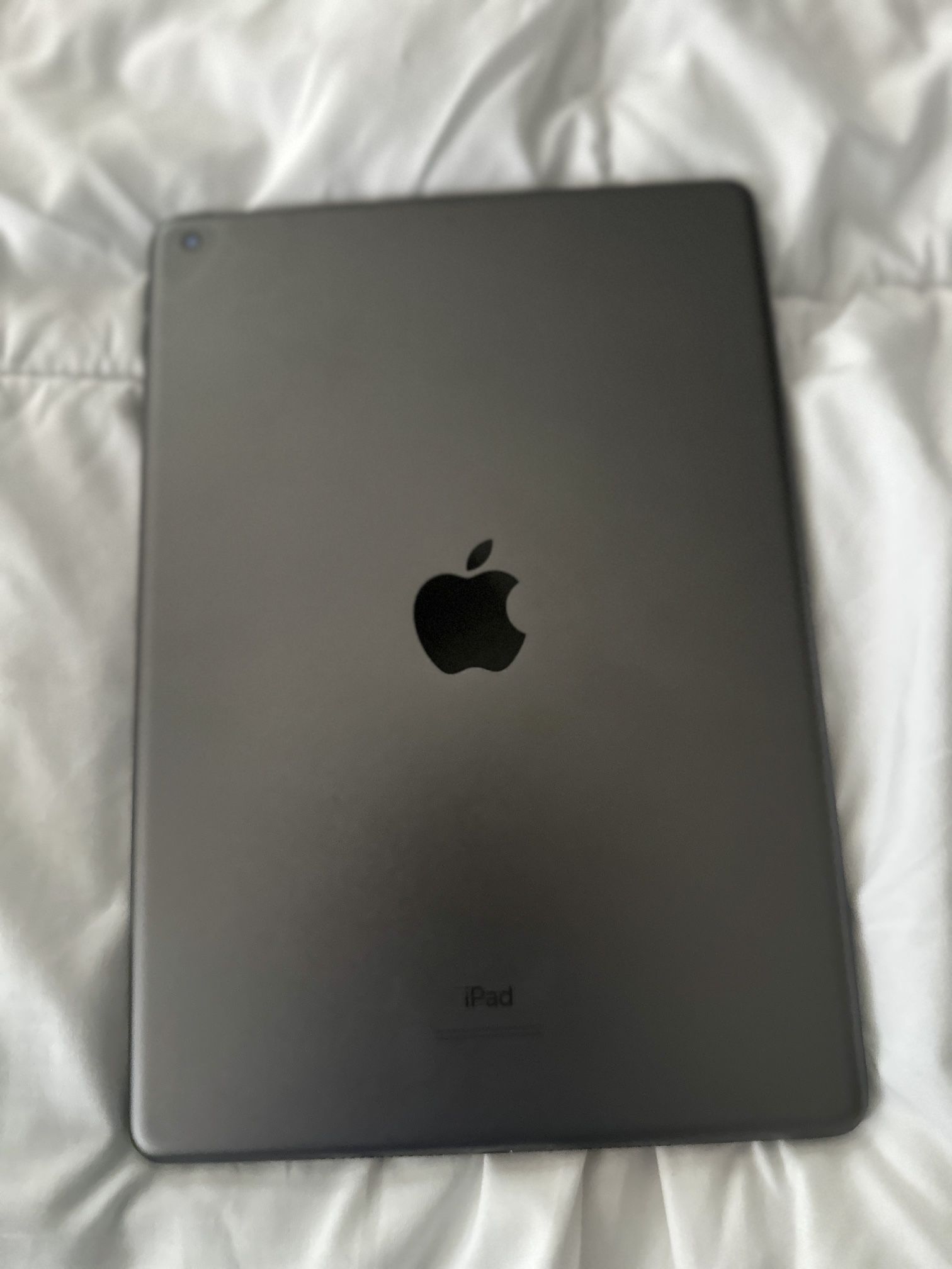 iPad 7th generation 32gb Wi-Fi