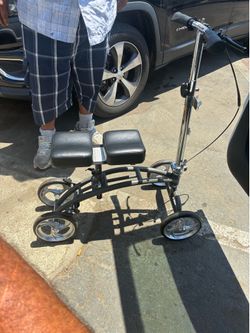 New knee scooter
