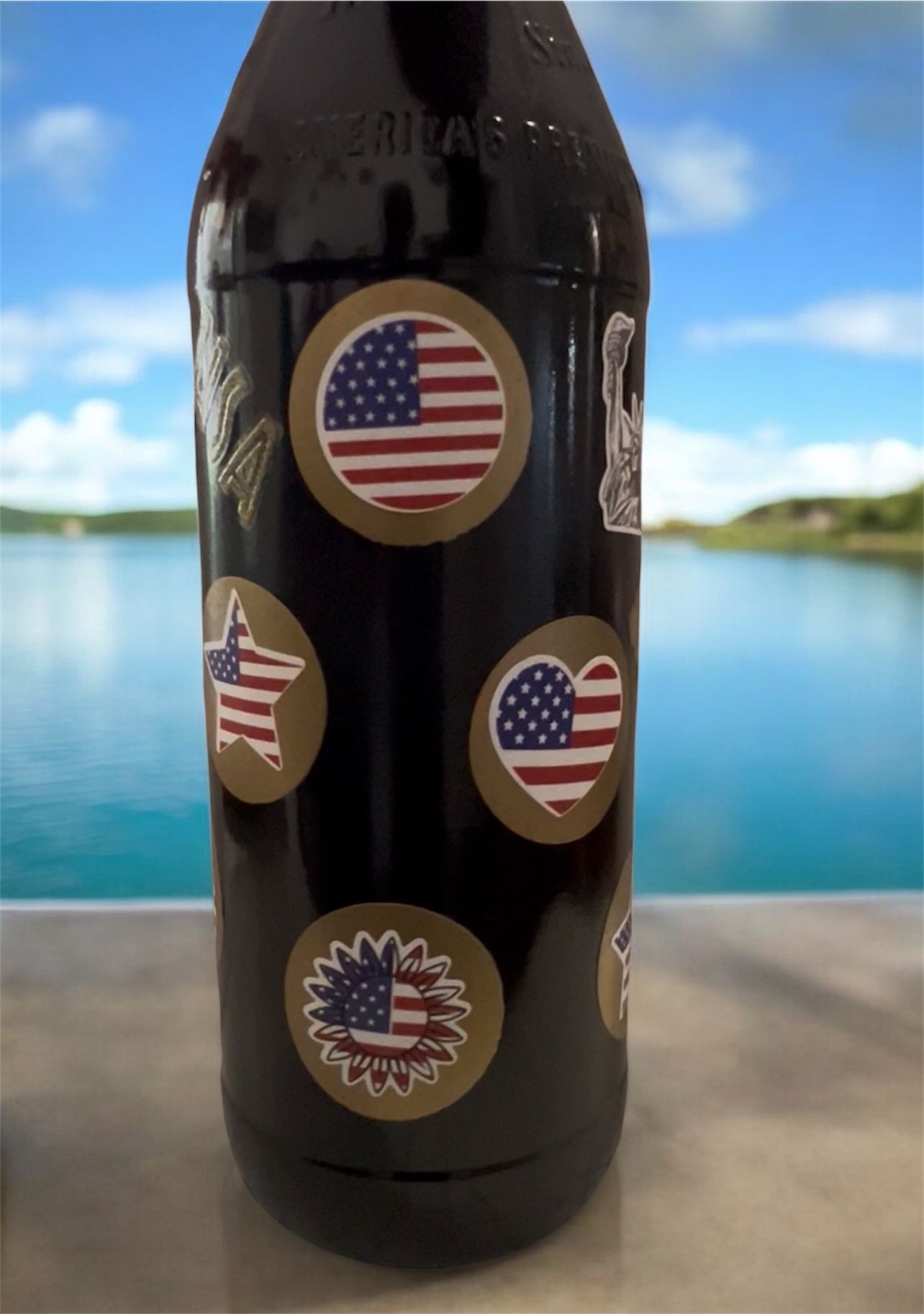 Beautiful 4th of July Empty Glass Bottle Craft – Patriotic and Proud