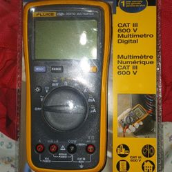 Brand New ! FLUKE Digital Voltage Multimeter  15B+