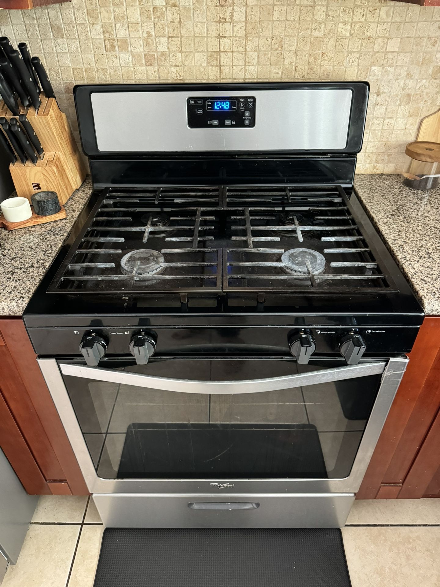 Whirpool Gas Range