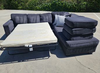 Charcoal Gray Sectional Sofa With Pull Out Bed 💥 Free Delivery 💥