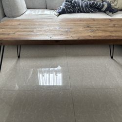 Coffee Table And 2 Matching End Tables