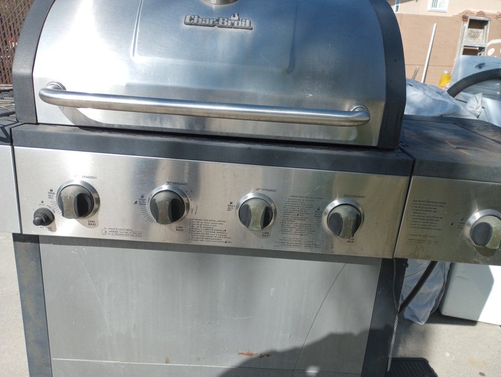 BBQ Smoker 