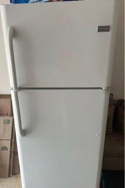 Frigidaire Refrigerator