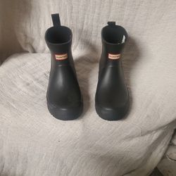 Hunter rain boots