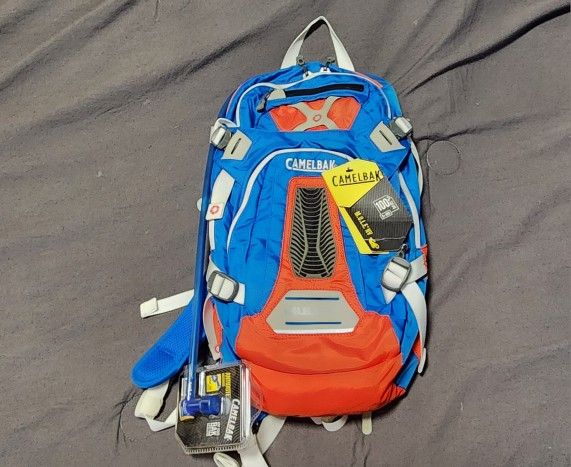 Camelbak backpack Mule NV Hydro Custom Florida Gators dfit blue orange colors