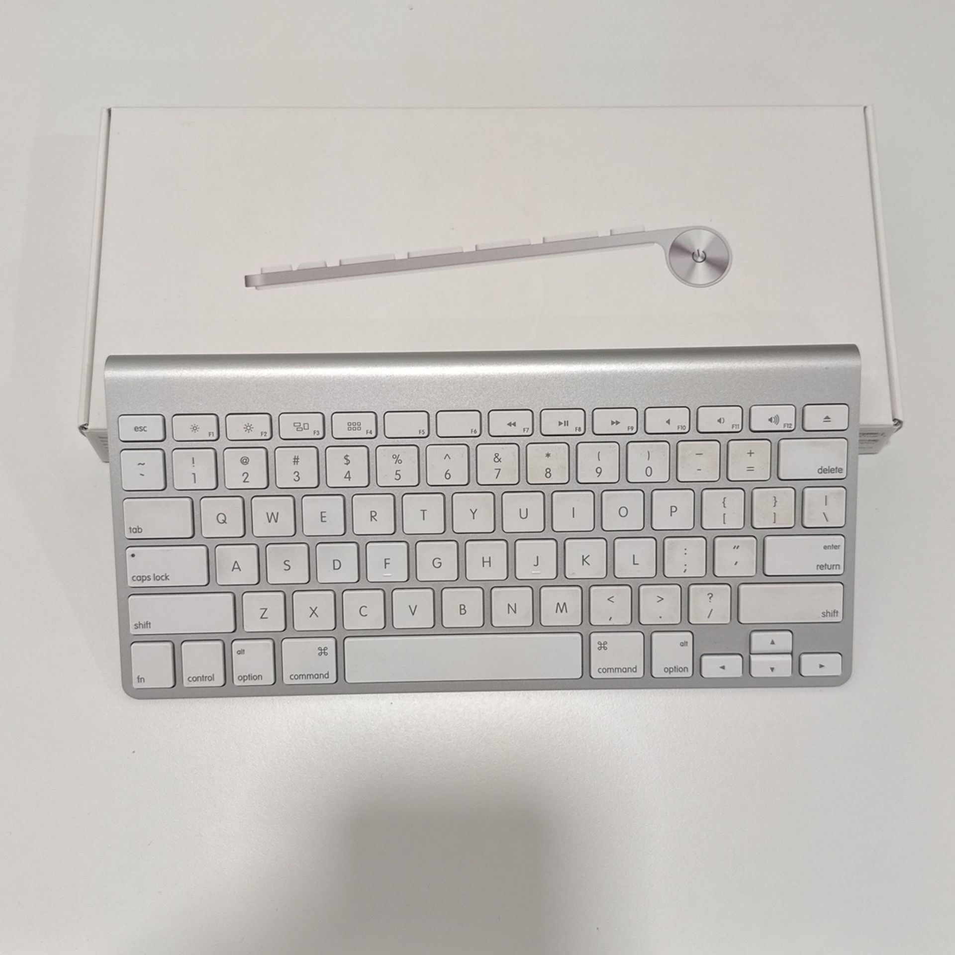 Apple Wireless Magic Keyboard