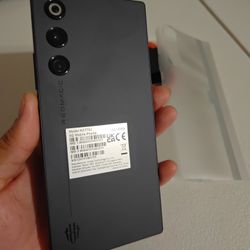 Unlocked Red Magic 10 Air 256gb