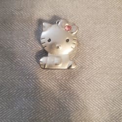 Hello Kitty Pendant Locket Clock
