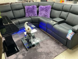 🔥🔥Beautiful Furniture Sectional On Sale Only 999