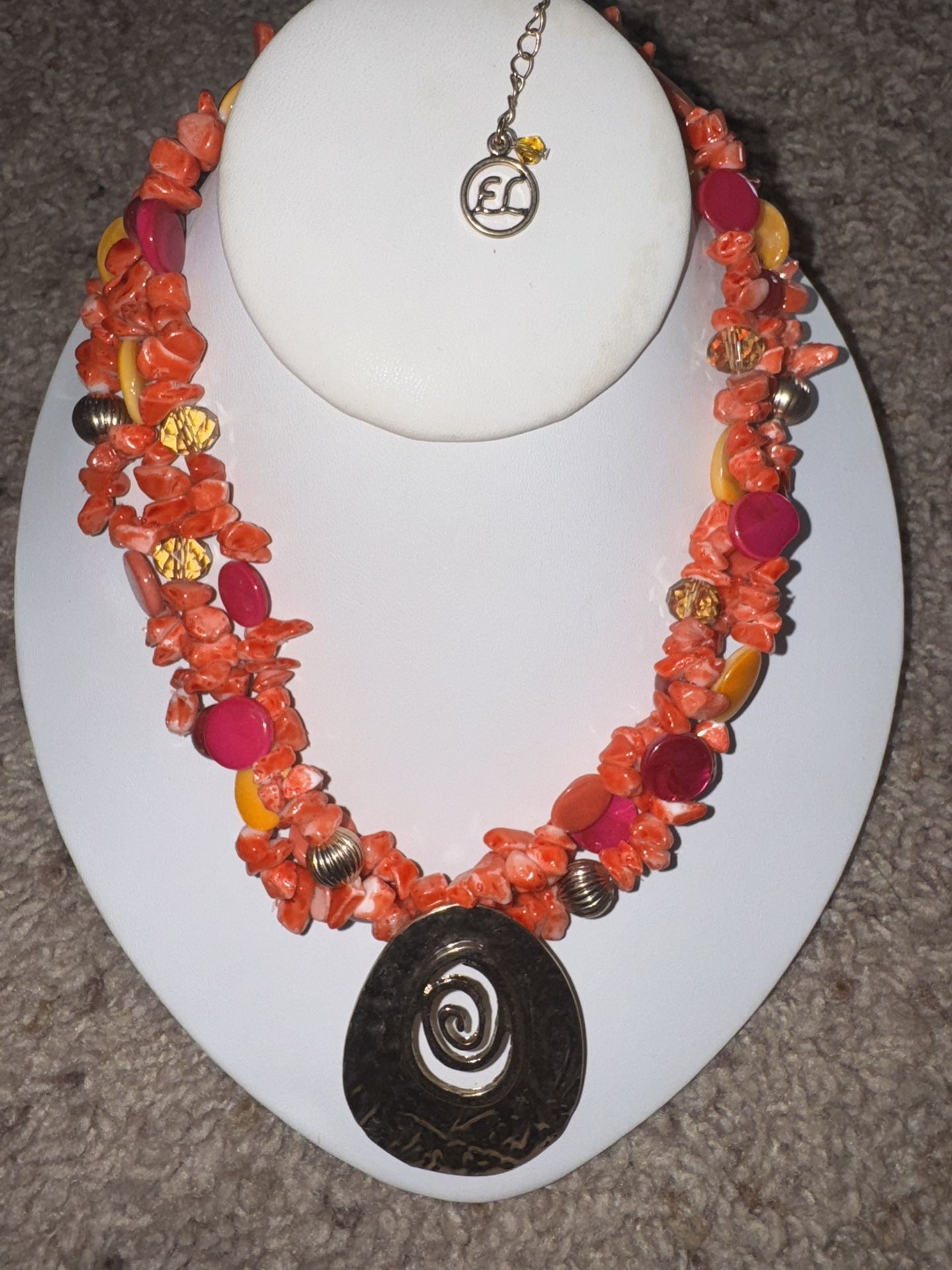 NWT Erica Lyons Braided Stone Necklace w/Gold Pendant