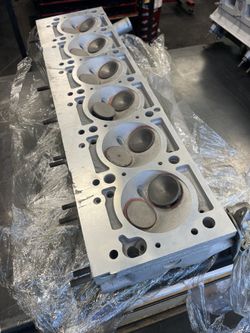 Mercedes Benz M103 300E Reman Cylinder Head