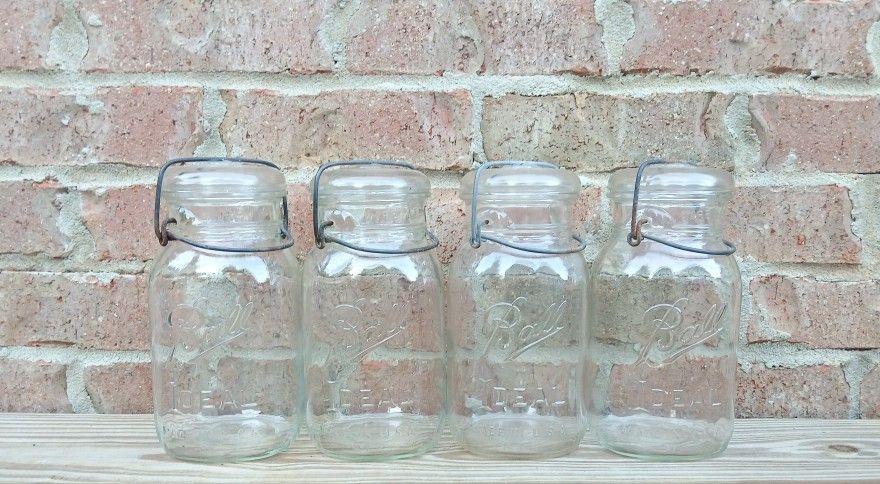 Vintage Ball Ideal Quart Wire Side Jars/Lids