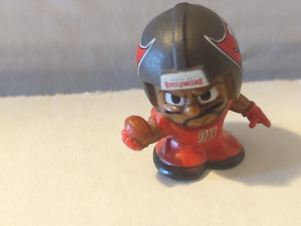 NFL Tampa Bay Bucs Teenymates O.J. Howard # 80 Action Figure