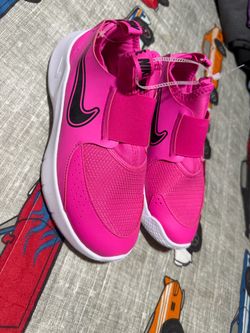 Nike Kids Slip-On Sneakers Pink