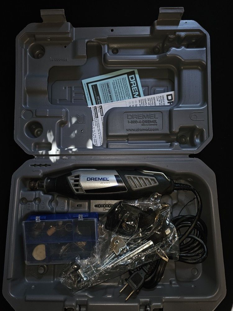 Dremel With Case