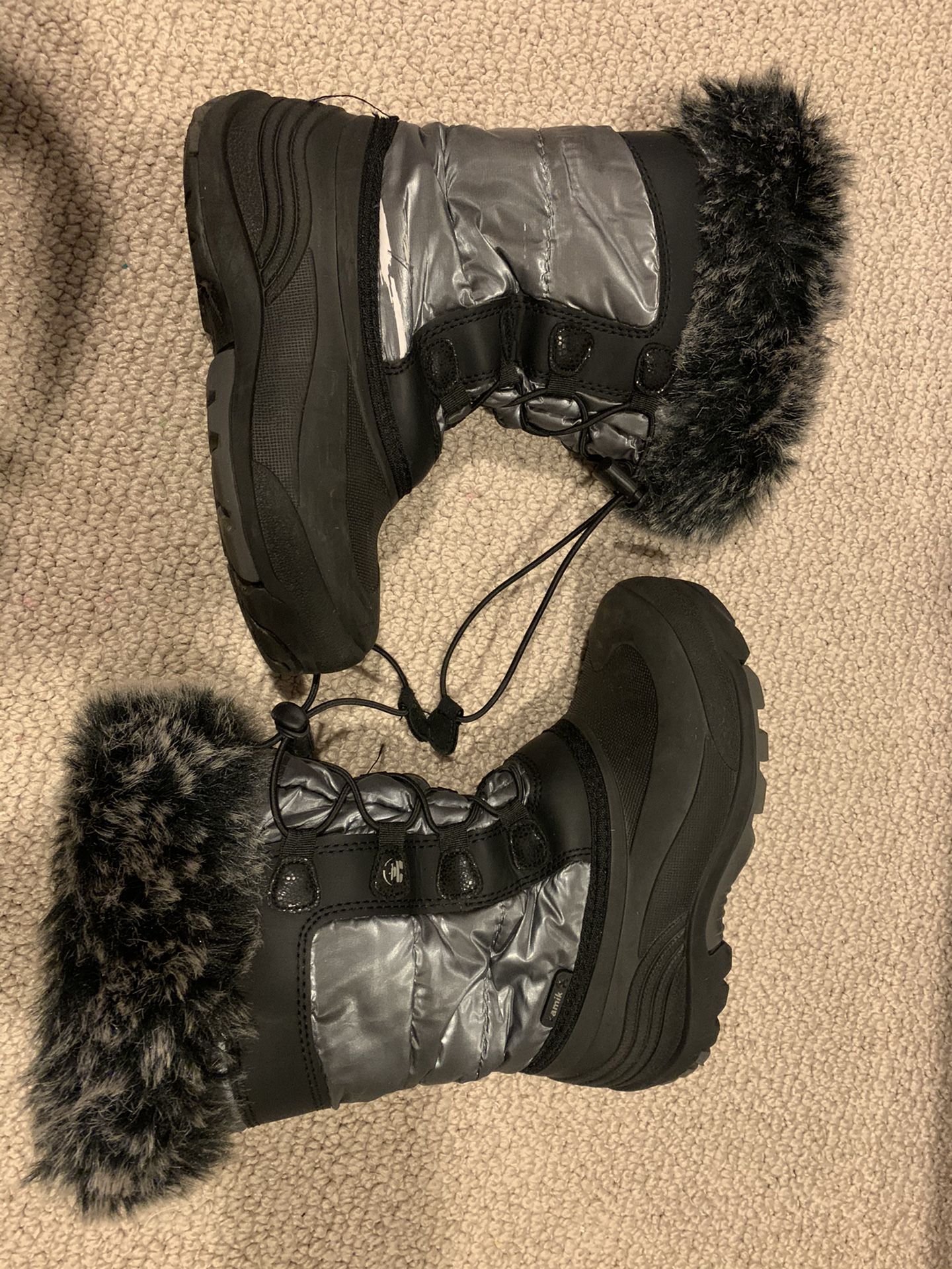 KAMIK size 2 Winter waterproof child boots boy girl warm Fur lined