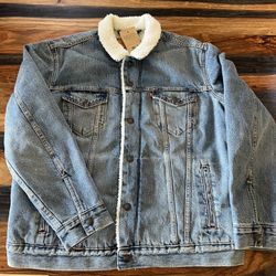 Levi Sherpa Jean Jacket Men’s Large