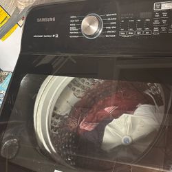 Samsung Washer And Dryer Set. 
