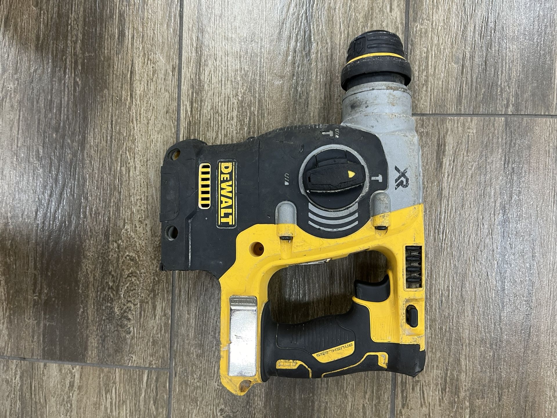 Dewalt DCH273 Hammer Drill 1”