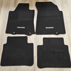 Brand New 2017 Nissan Maxima SL, Floor Mats