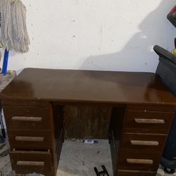 Vanity Desk (Missing Mirror) 