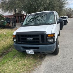 2009 Ford Van