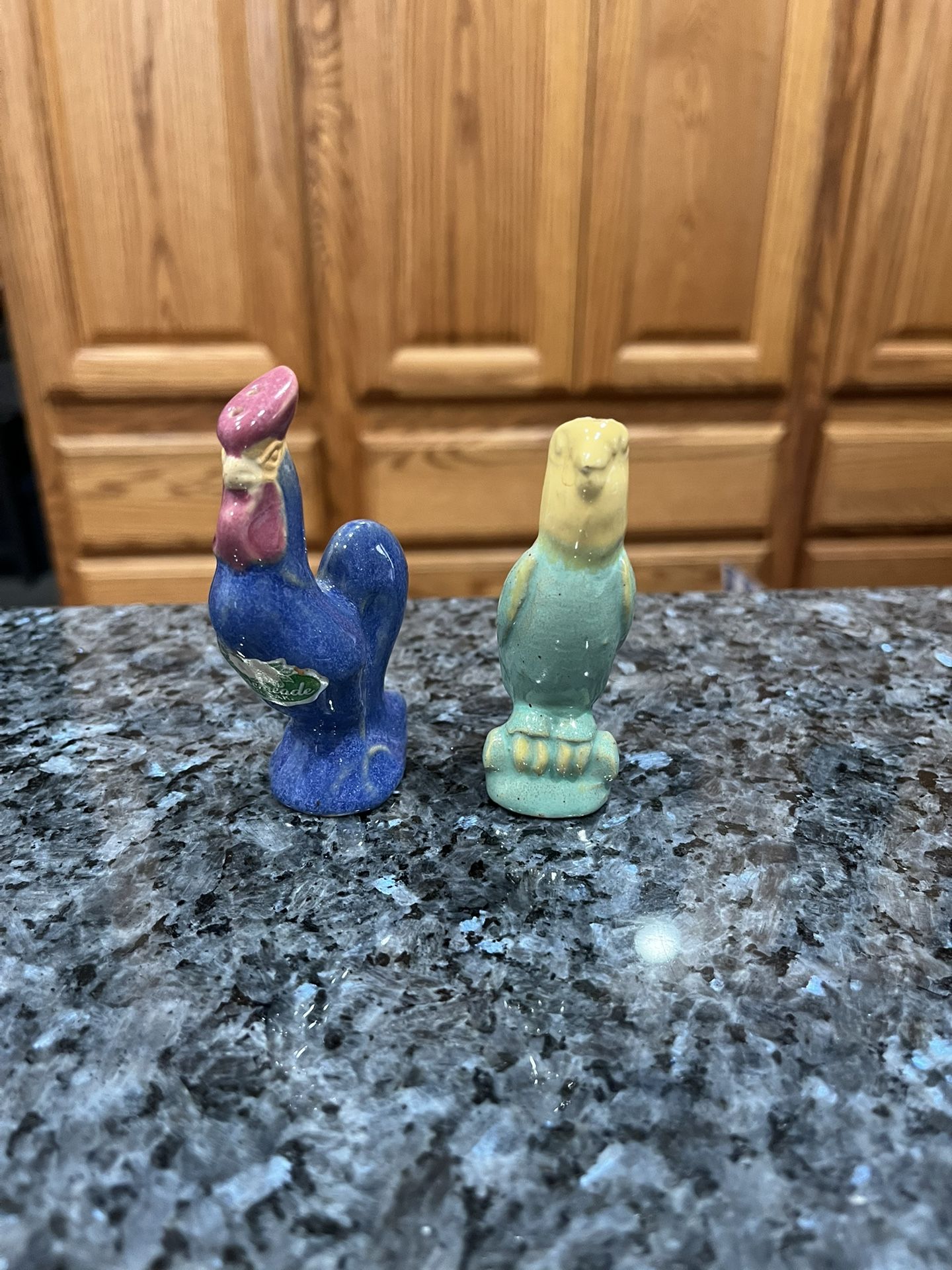 Vintage Rosemeade Ceramic Pair of Salt and Pepper Shakers. Size approximately 3 inches tall. Preowned.