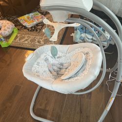 Graco Simple Seay Swing