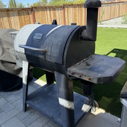 Pit boss Pellet Smoker 