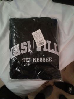 FEELING HOOD NASVILLE TENNESSEE LARGE HOODIE