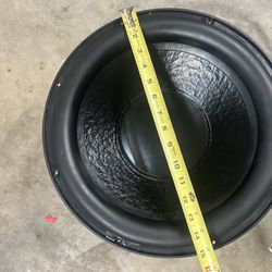 Dual voice coil Massive 15" subwoofer