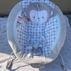 BABY BOUNCER 