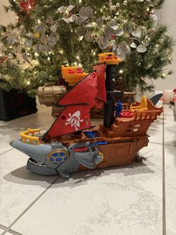 Imaginext Shark Bite Pirate Ship
