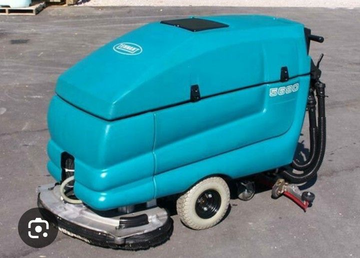 Commercial Floor Scrubber And Polisher