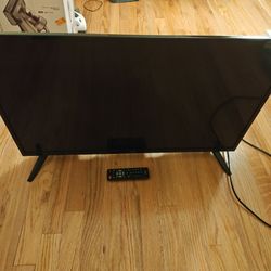 ONN 32 INCH LED TV