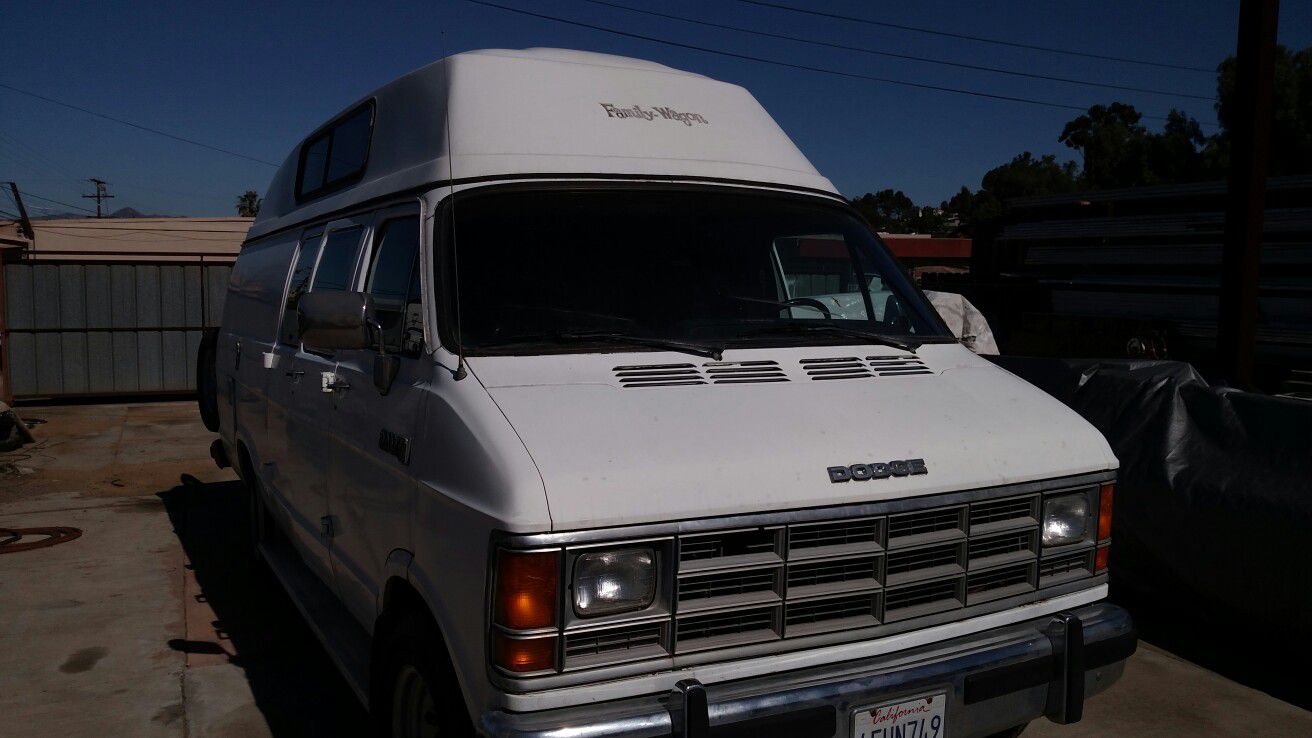 1988 Dodge camper van