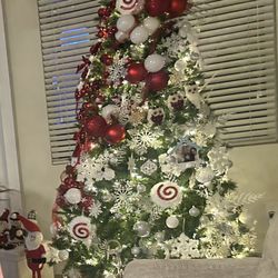 Christmas Tree 7.5” 
