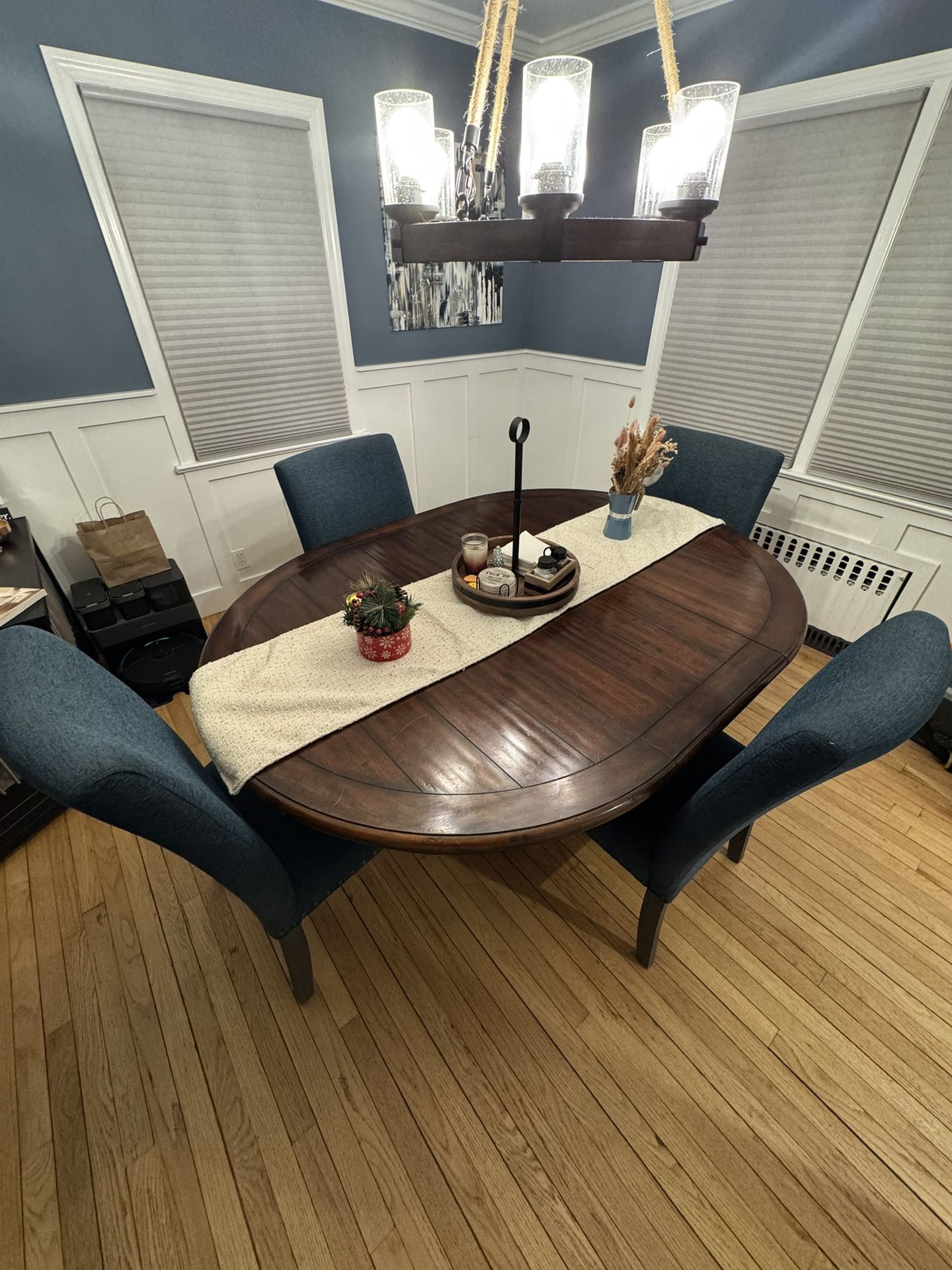 Kitchen table