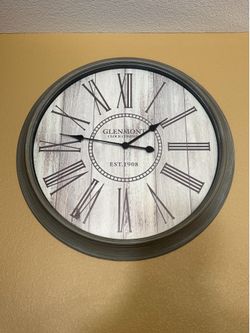 Nice home signs and clock for sale! Moving and don’t need it