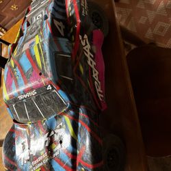Heavily Upgraded Brushless 2WD 1/10 Scale Traxxas Slash RC Car