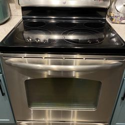GE Electric Range 