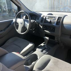 Nisan Frontier SE 208 218,100 Millas